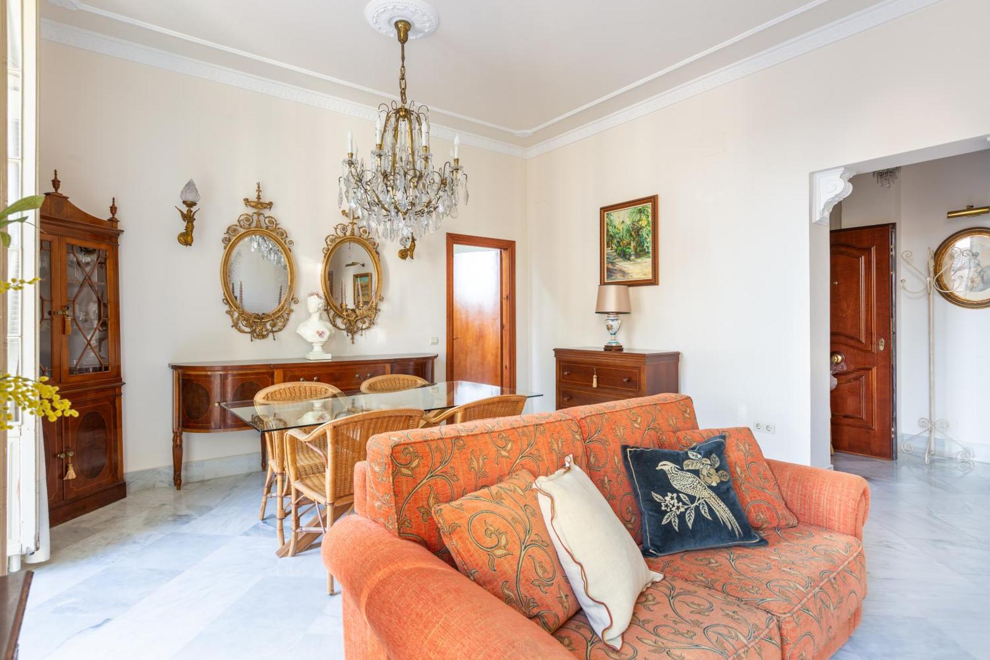 Plaza De La Constitucion Apartment Malaga Bagian luar foto
