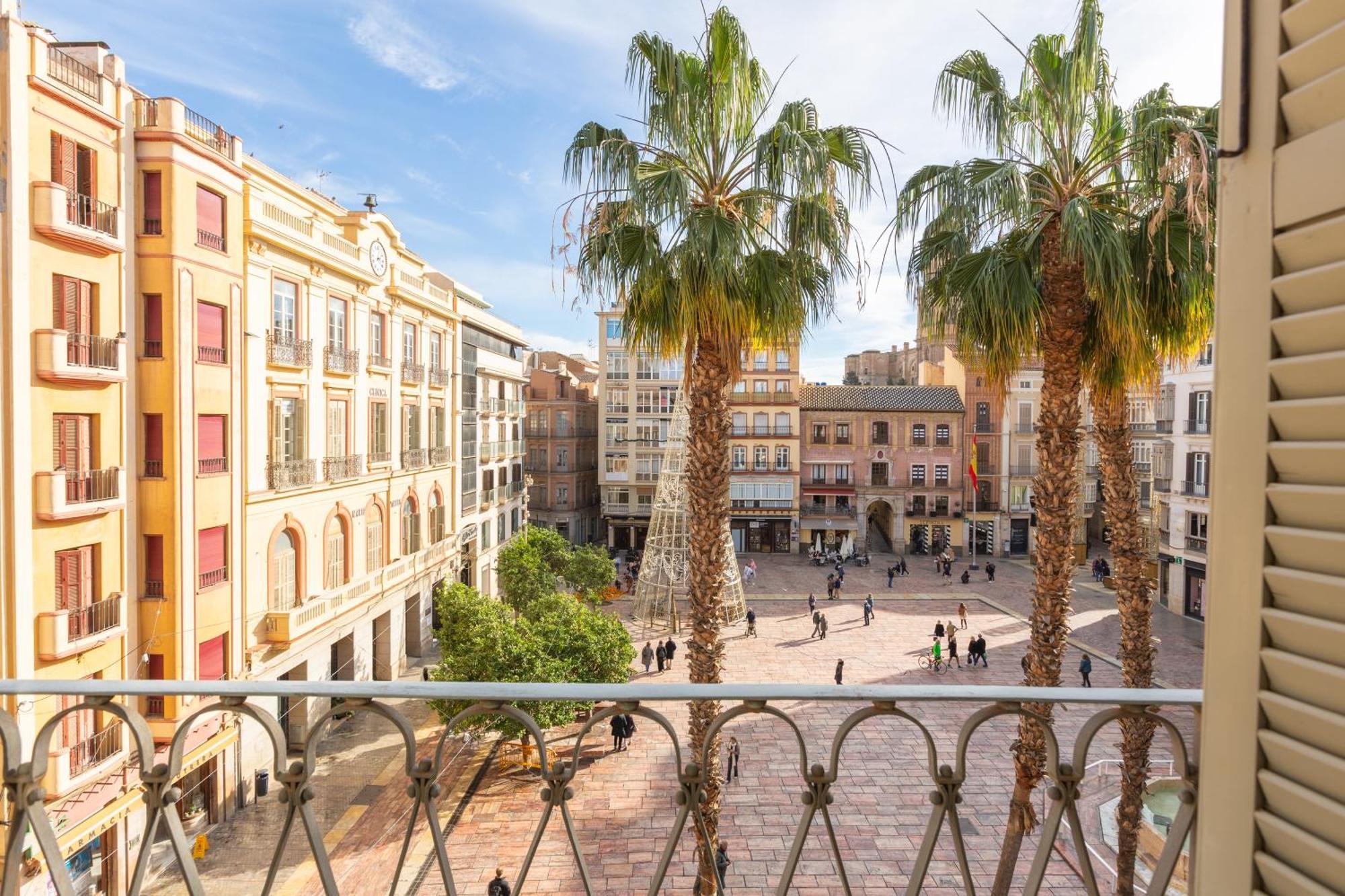 Plaza De La Constitucion Apartment Malaga Bagian luar foto